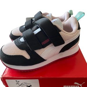 COPY - Puma sneakers shoes toddler Size 8 girls Velcro